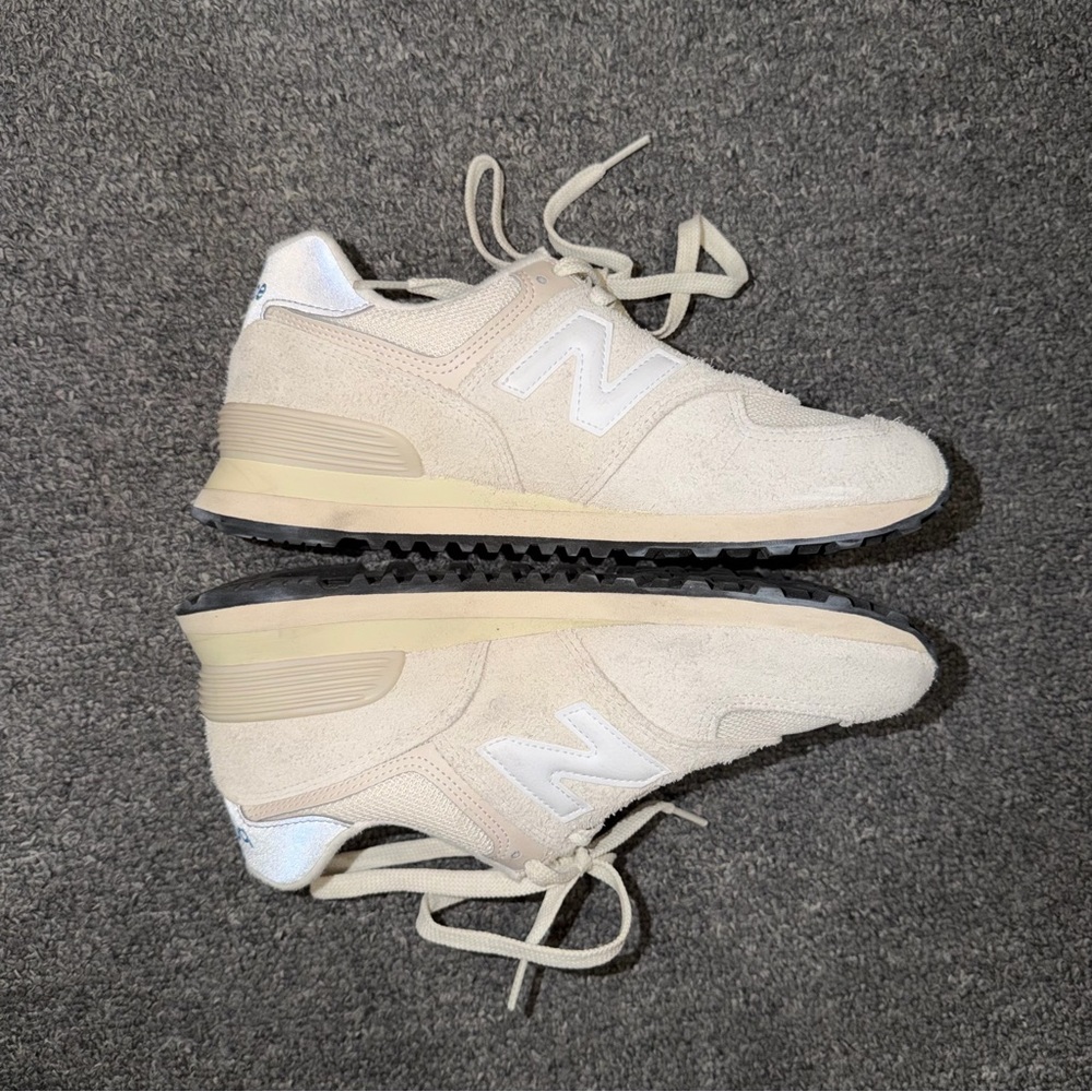 New Balance 574 Sneakers in Sand